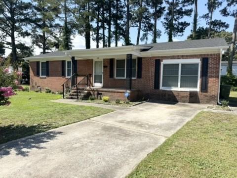 105 Fort Dr - Photo 2 of 50