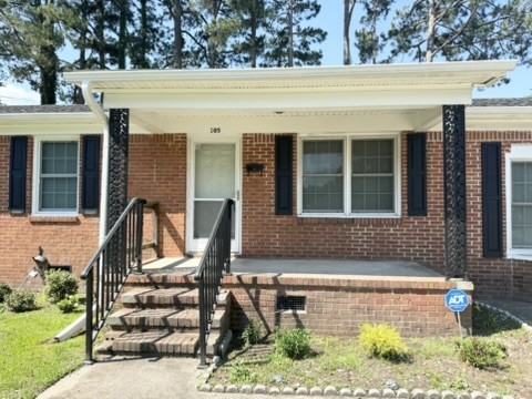 105 Fort Dr - Photo 3 of 50