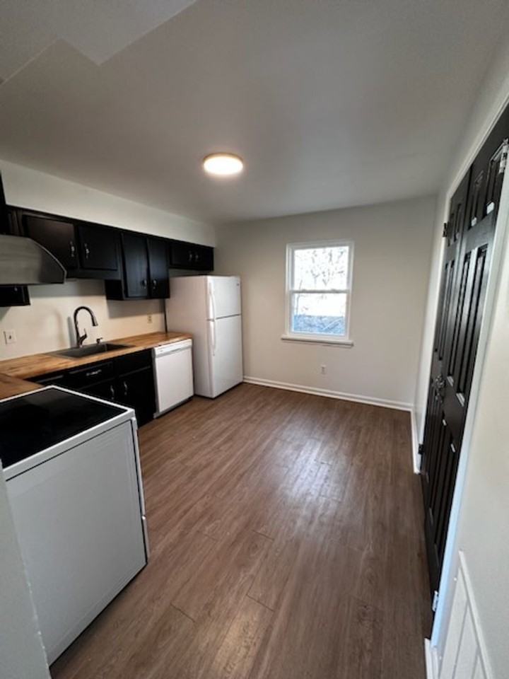 7437 Private Ln #12 - Photo 2 of 9