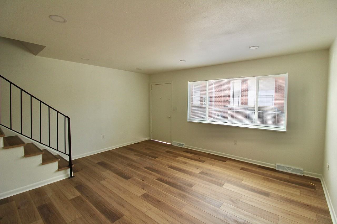 85 S 18th Ave #2 - Photo 4 of 10