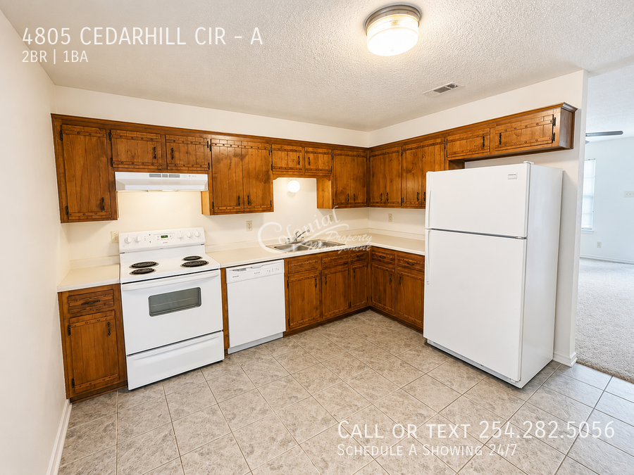 4805 Cedarhill Cir #A - Photo 4 of 10