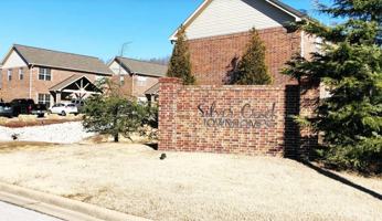 featured image of 2000 Ozark Dr