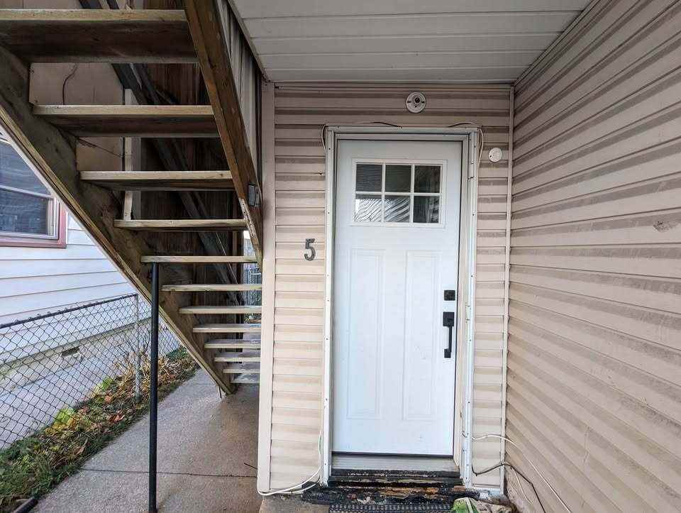 972 Langlois Ave. - Photo 3 of 10