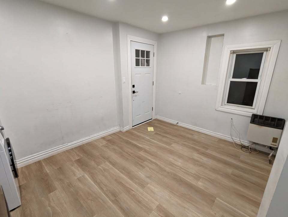 972 Langlois Ave. - Photo 7 of 10