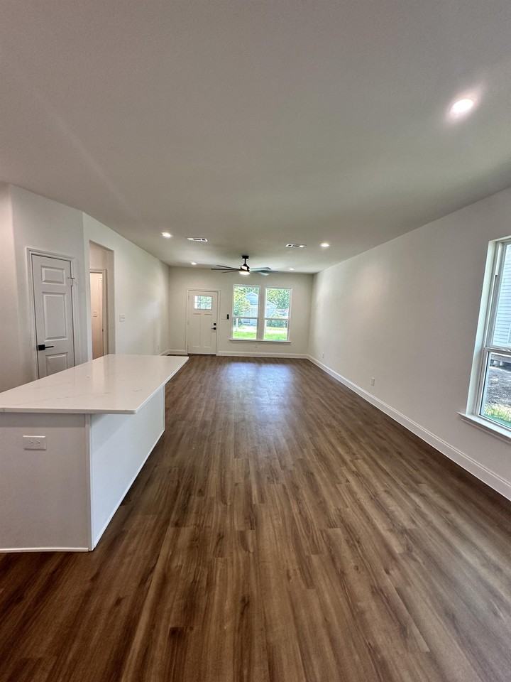 2216 Langford St #1 - Photo 7 of 16