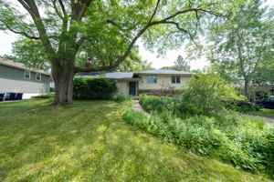 featured image of 210 Orchard St N #1