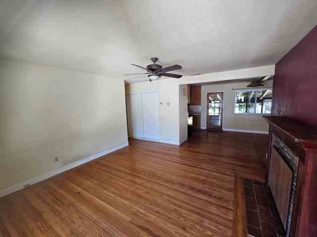 5404 Grant Ave - Photo 2 of 12