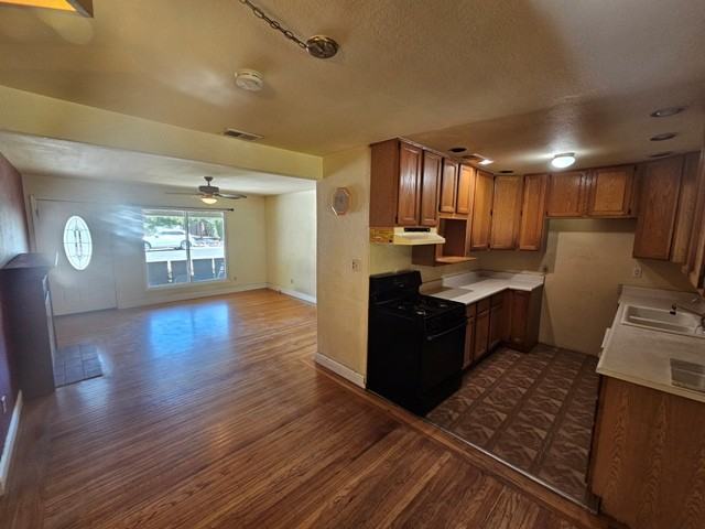 5404 Grant Ave - Photo 3 of 12