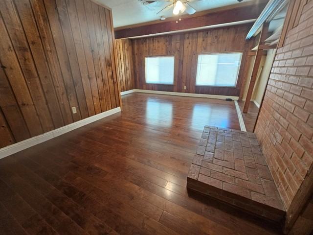 5404 Grant Ave - Photo 5 of 12