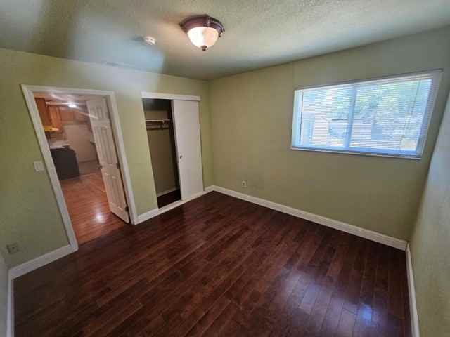 5404 Grant Ave - Photo 7 of 12