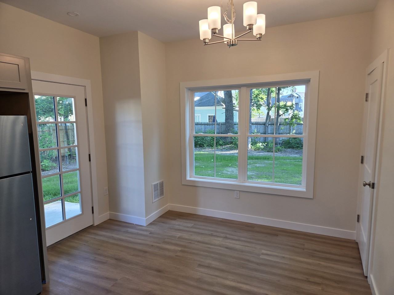 14 Beaver Way #A - Photo 4 of 12