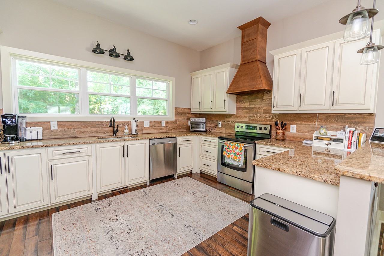 122 Timberland Dr #NA - Photo 6 of 21
