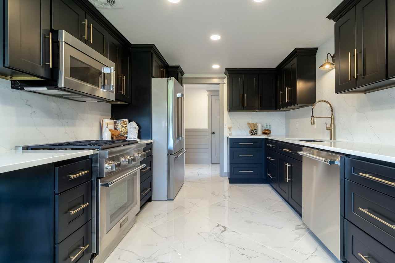 1328 Dakota St #NA - Photo 2 of 22