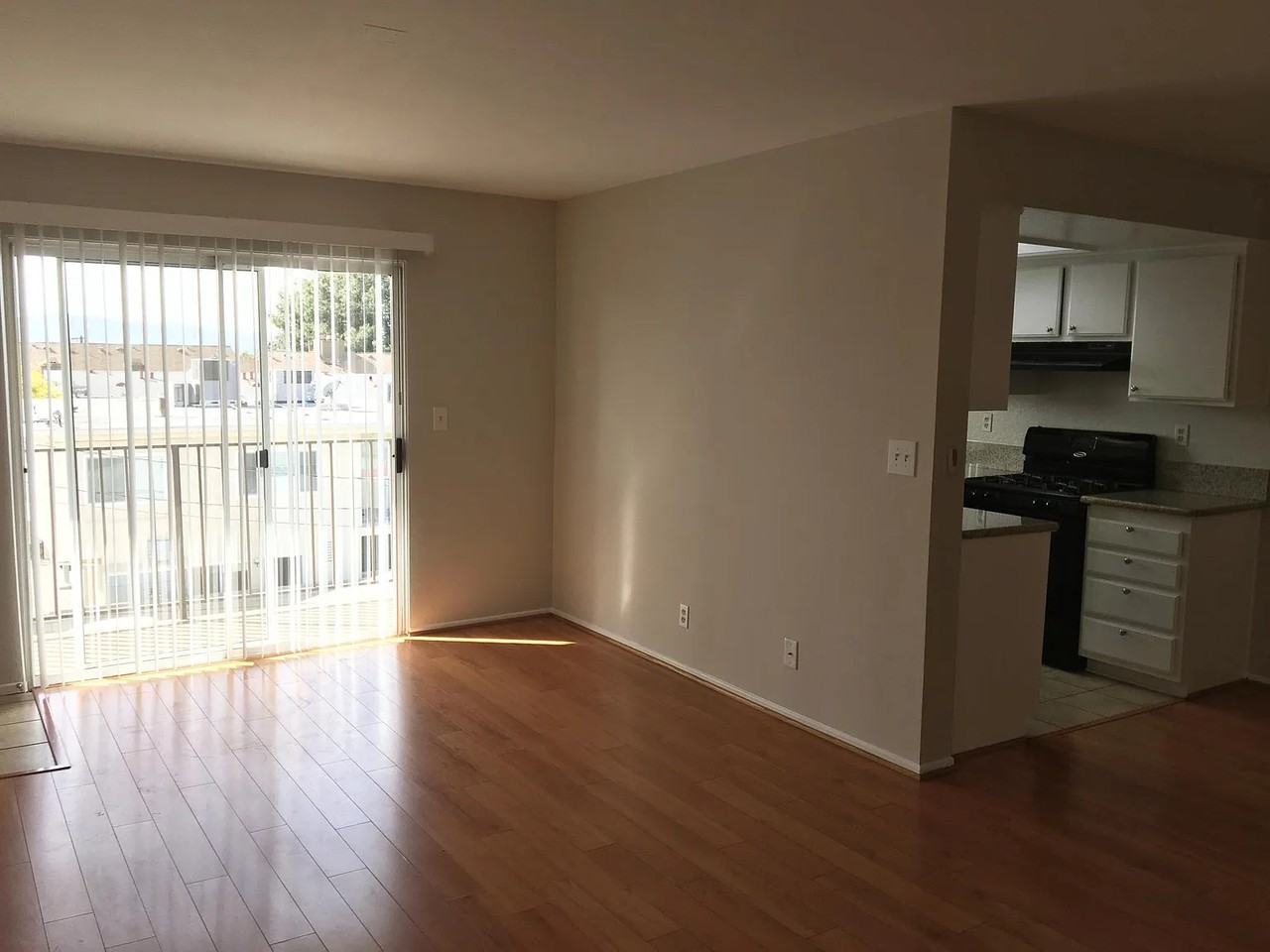 700 E Cedar Ave #205 - Photo 5 of 17
