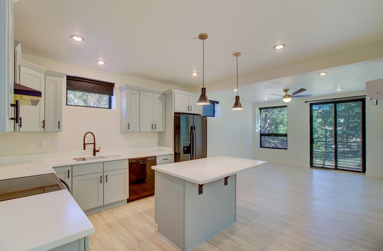 1206 E Jen Dr #101 - Photo 2 of 14