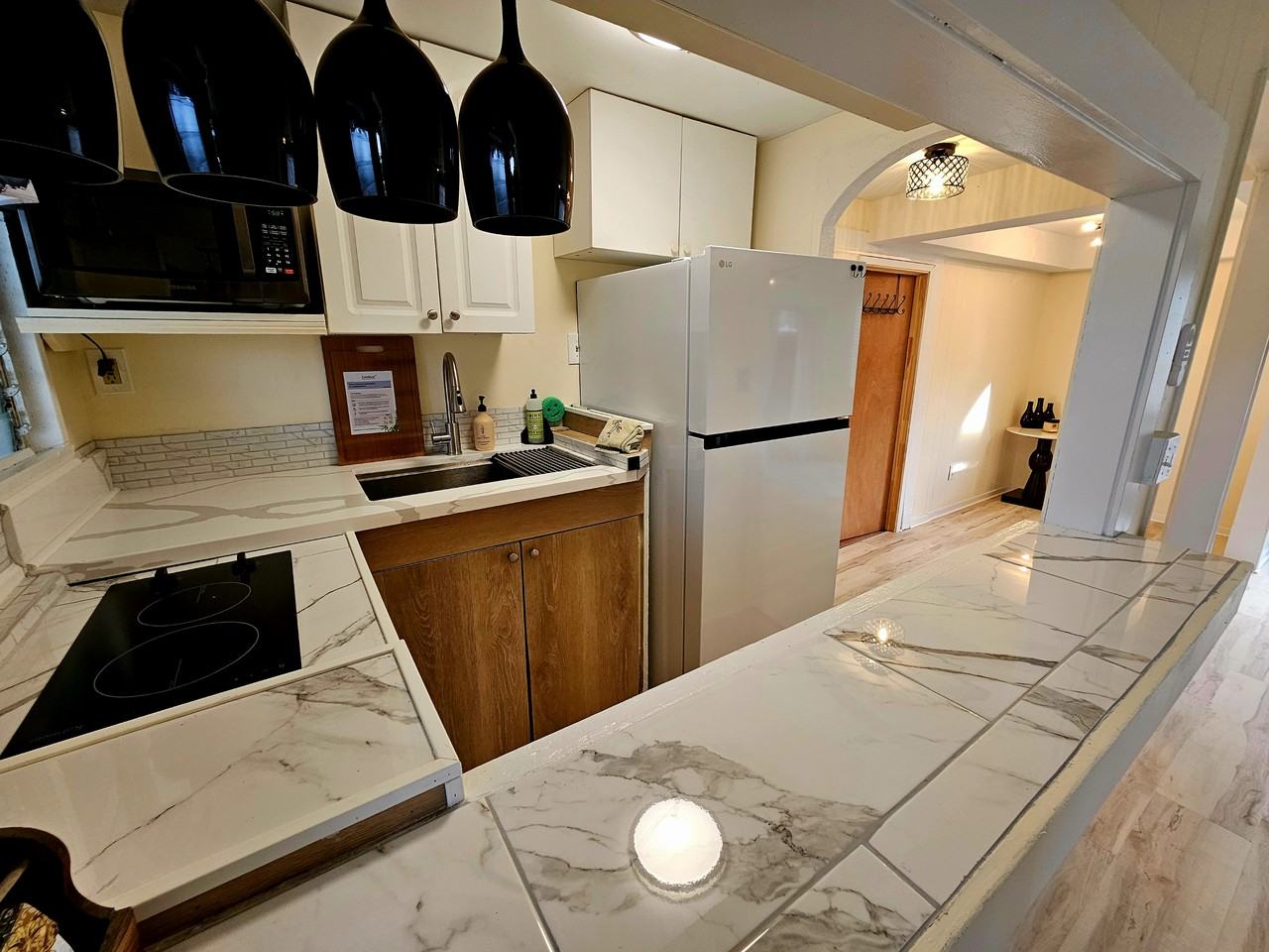 676 Aipo St - Photo 5 of 12