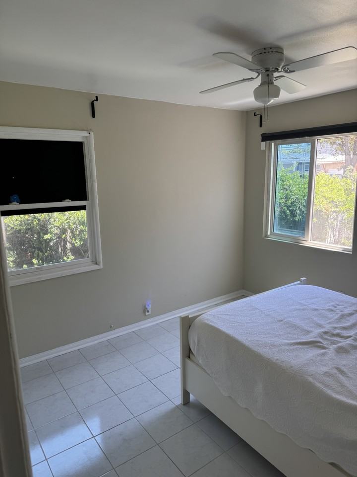 1322 S Hesperian St #NA - Photo 6 of 20