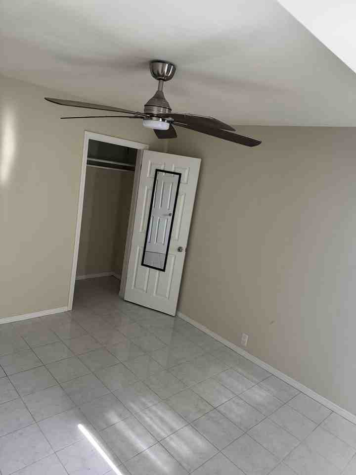 1322 S Hesperian St #NA - Photo 7 of 20