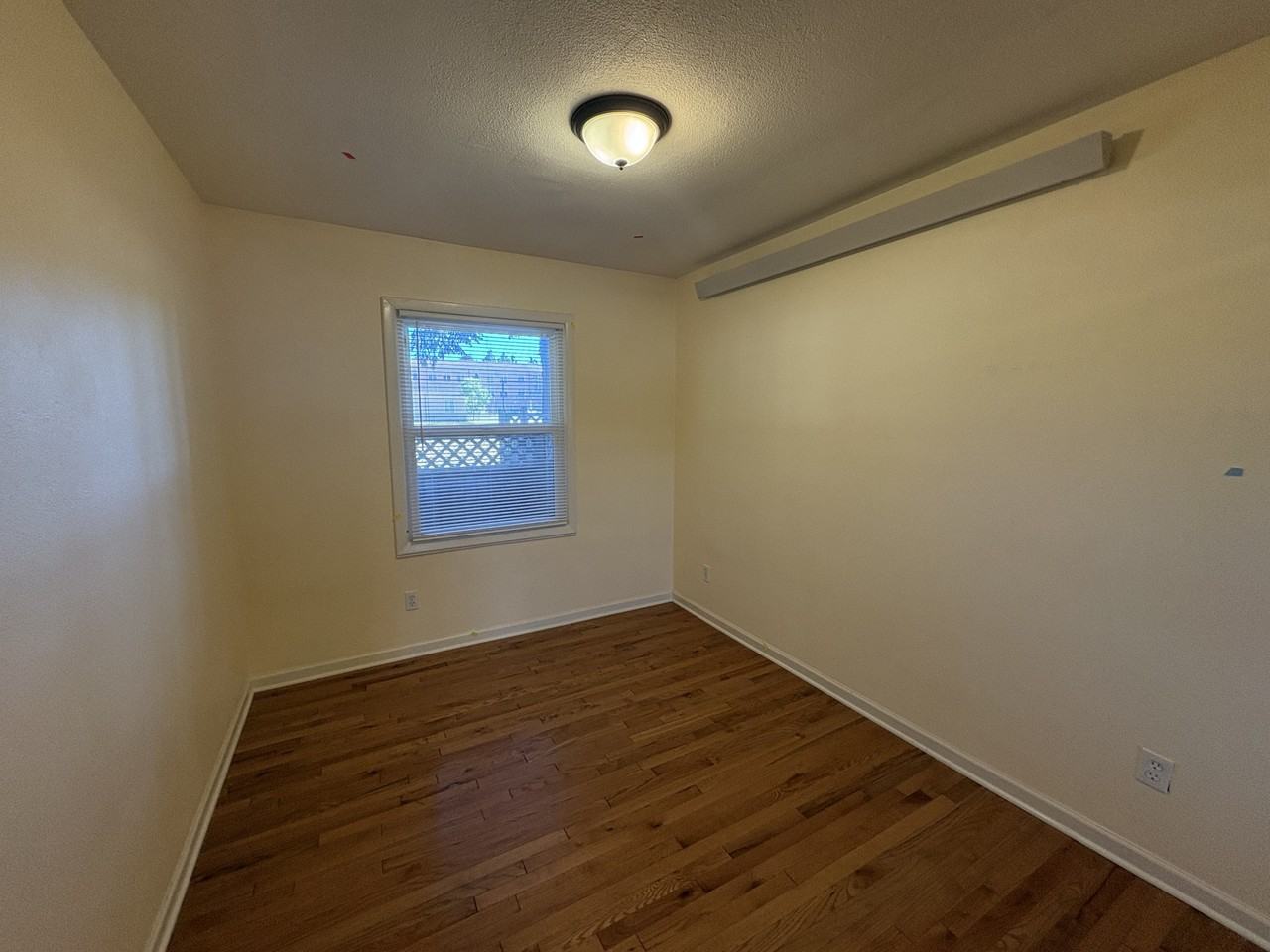 4701 Ne 55th Ave #4701 - Photo 6 of 6