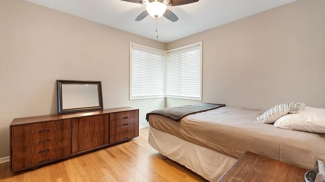 714 West Dresser Drive - Photo 3 of 12
