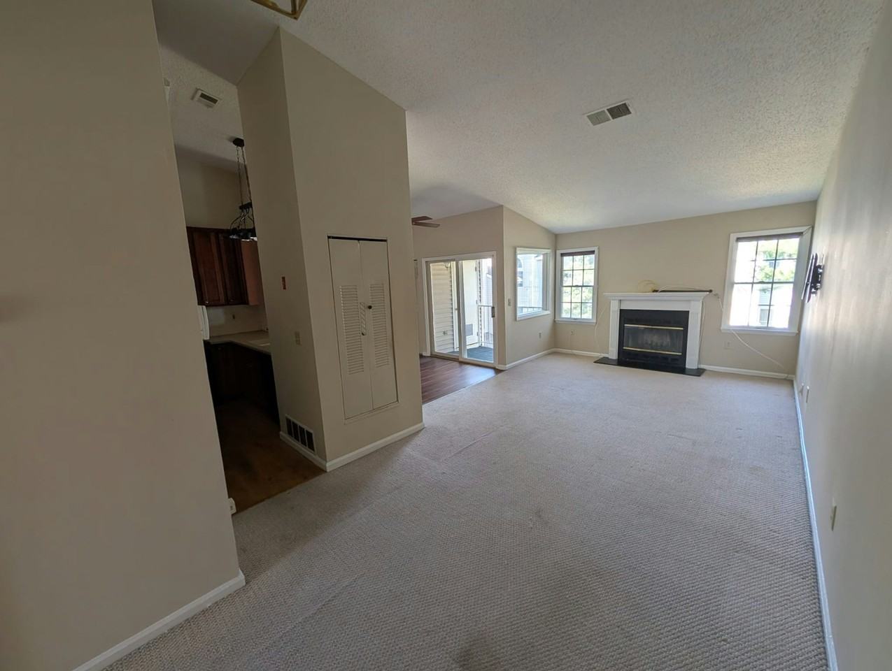 937 Edpas Rd, Unit 1 - Photo 4 of 18