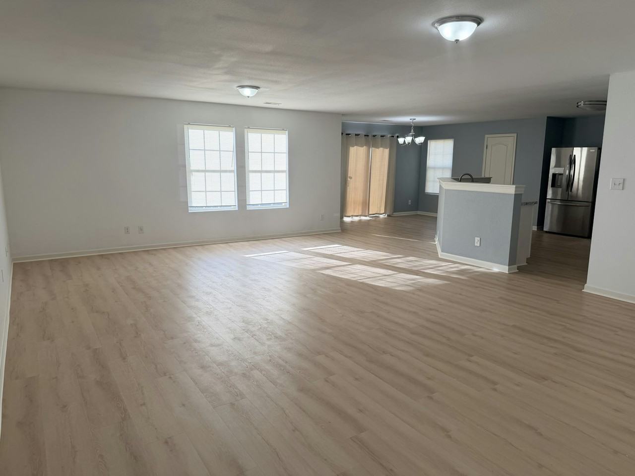 2500 First Hill Circle - Photo 2 of 18