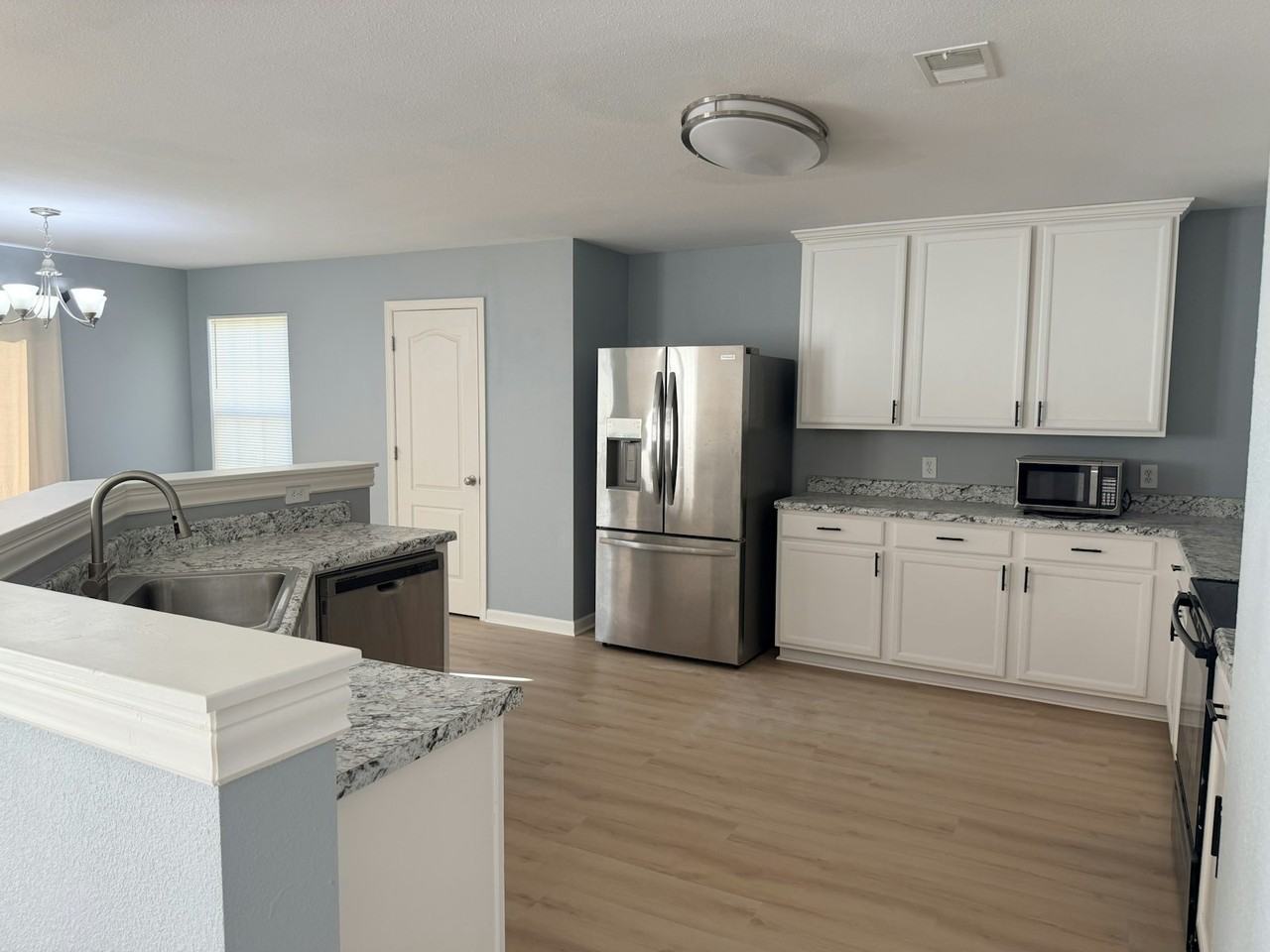 2500 First Hill Circle - Photo 5 of 18