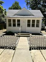 featured image of 436 E 6th St