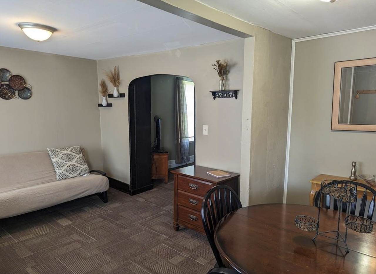 28 Sidway Street, Unit A  (Downstairs) - Photo 5 of 9