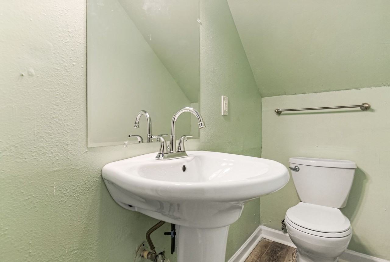 1113 Orange Blossom Ln #6 - Photo 6 of 25