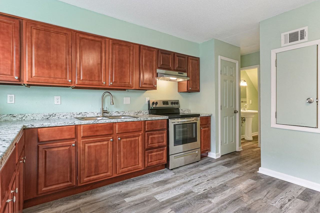 1113 Orange Blossom Ln #7 - Photo 4 of 25