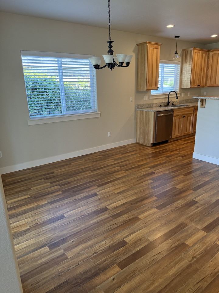 133 Sw Annaberry Ln #NA - Photo 3 of 12