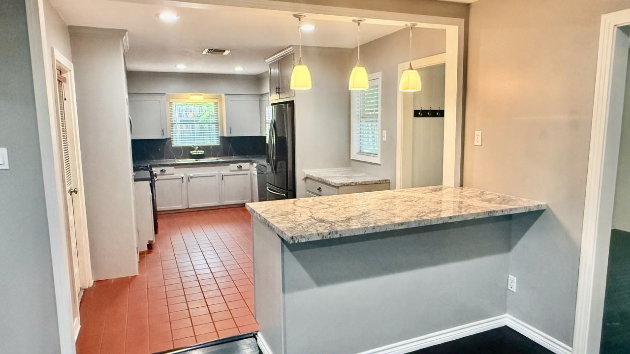 809 Woodstock St #NA - Photo 5 of 24