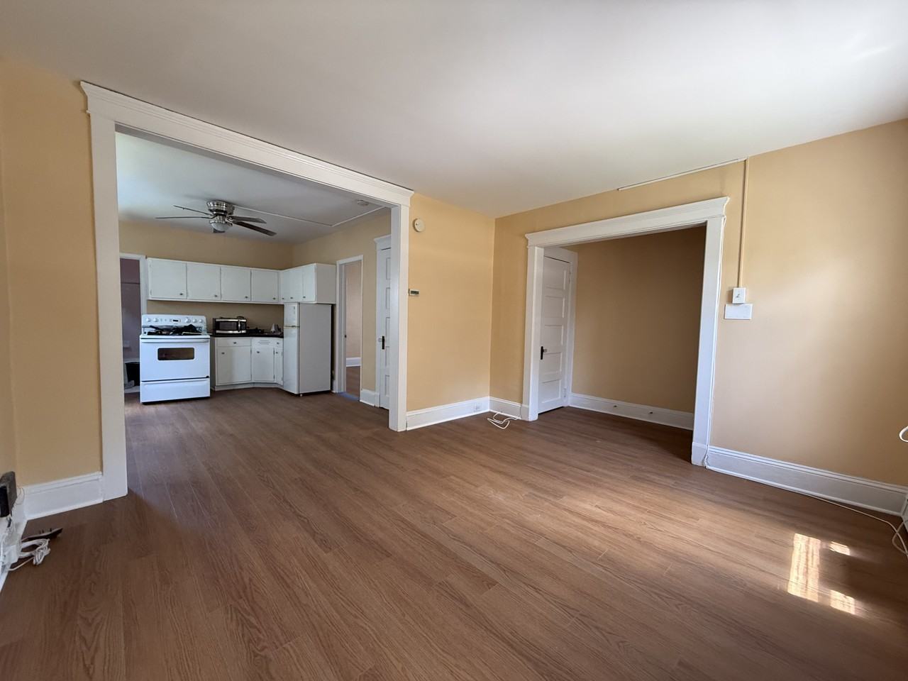 311 Magnolia St #1F - Photo 4 of 5