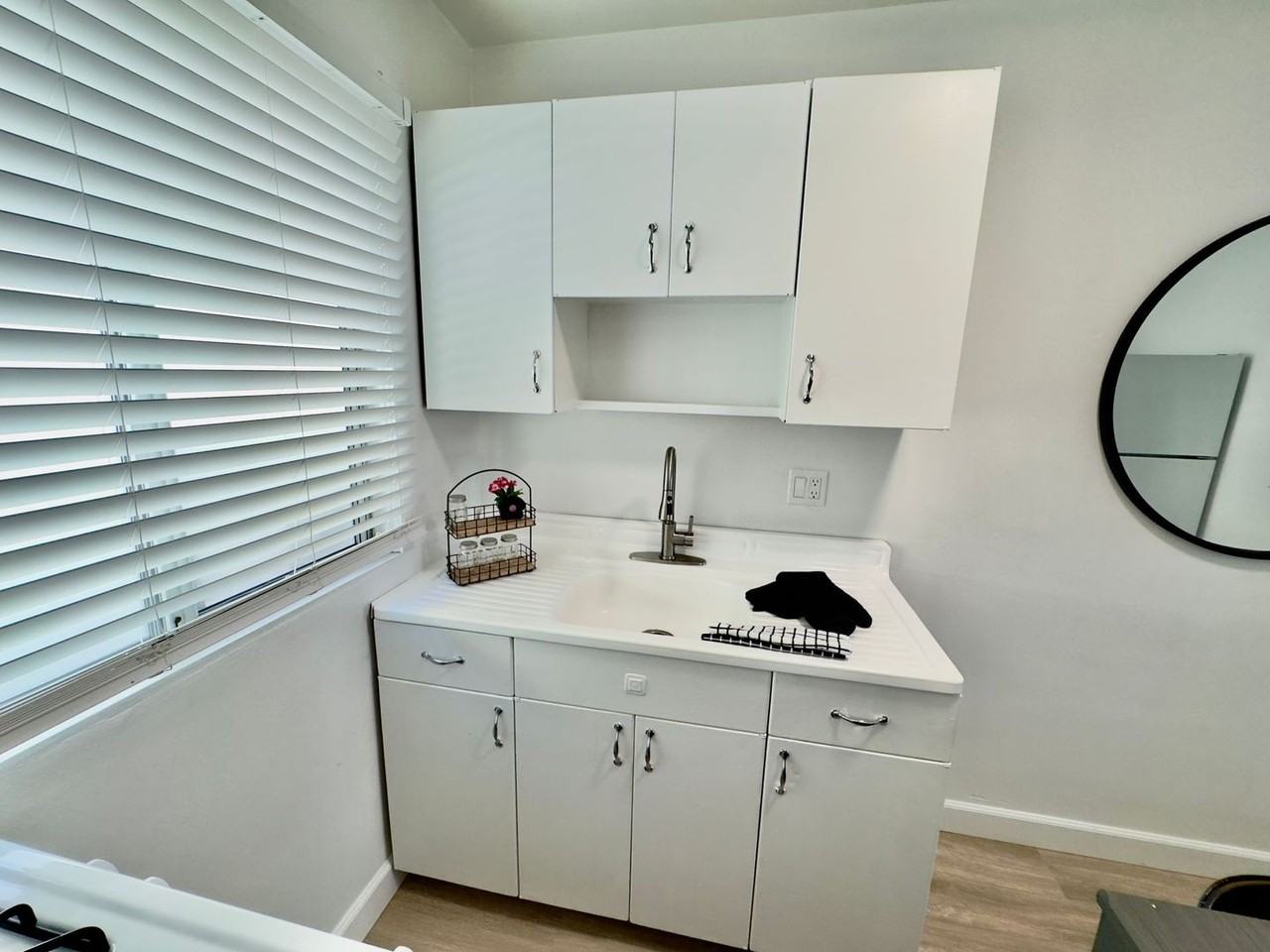 Overlook Point | Hillside Living in Mission Hills - Photo 5 of 17