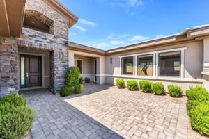 featured image of 8477 Wolf Mountain Ct