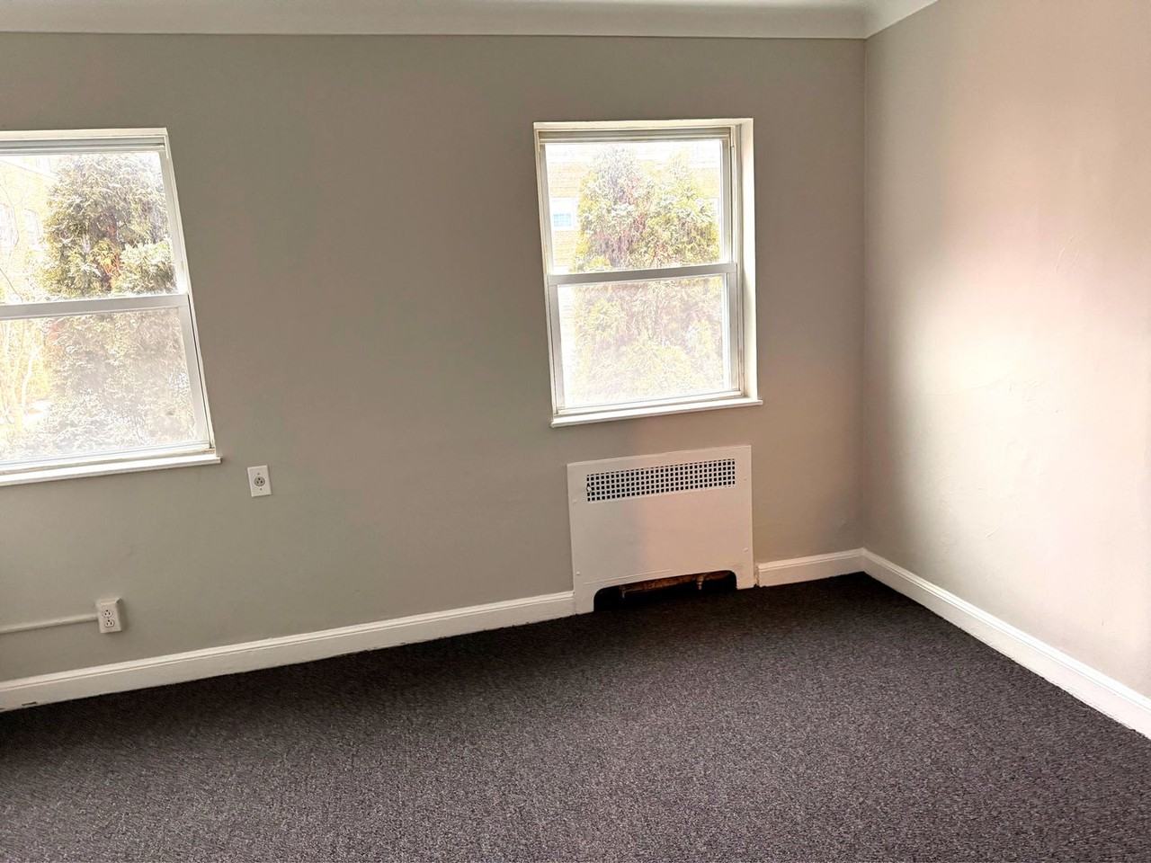 35-41 Niles Street - Photo 7 of 13