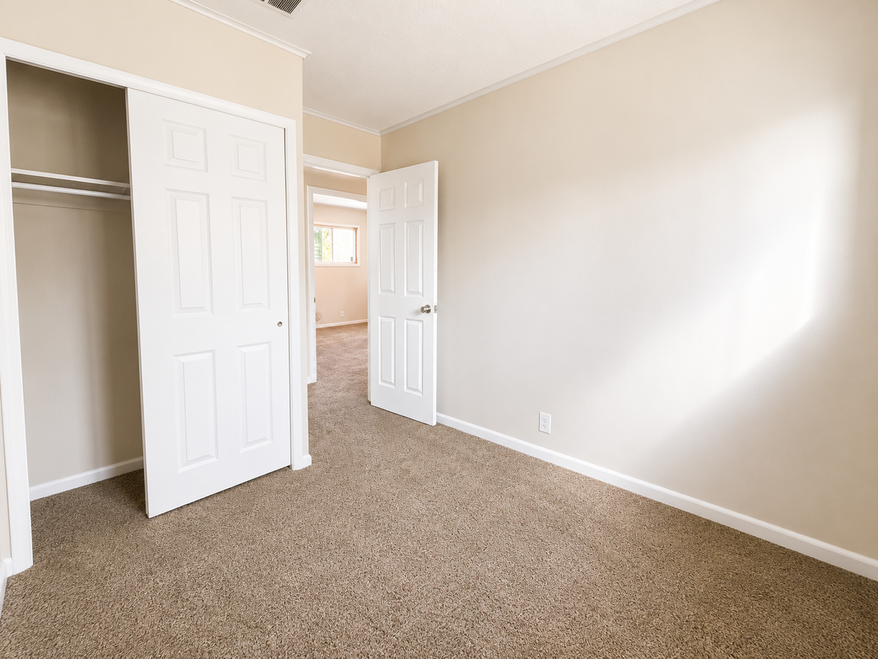 1482 Kingry St - Photo 6 of 14