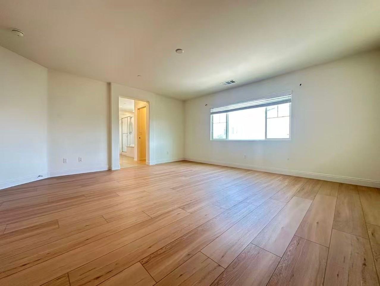 12050 Meander Way - Photo 5 of 21