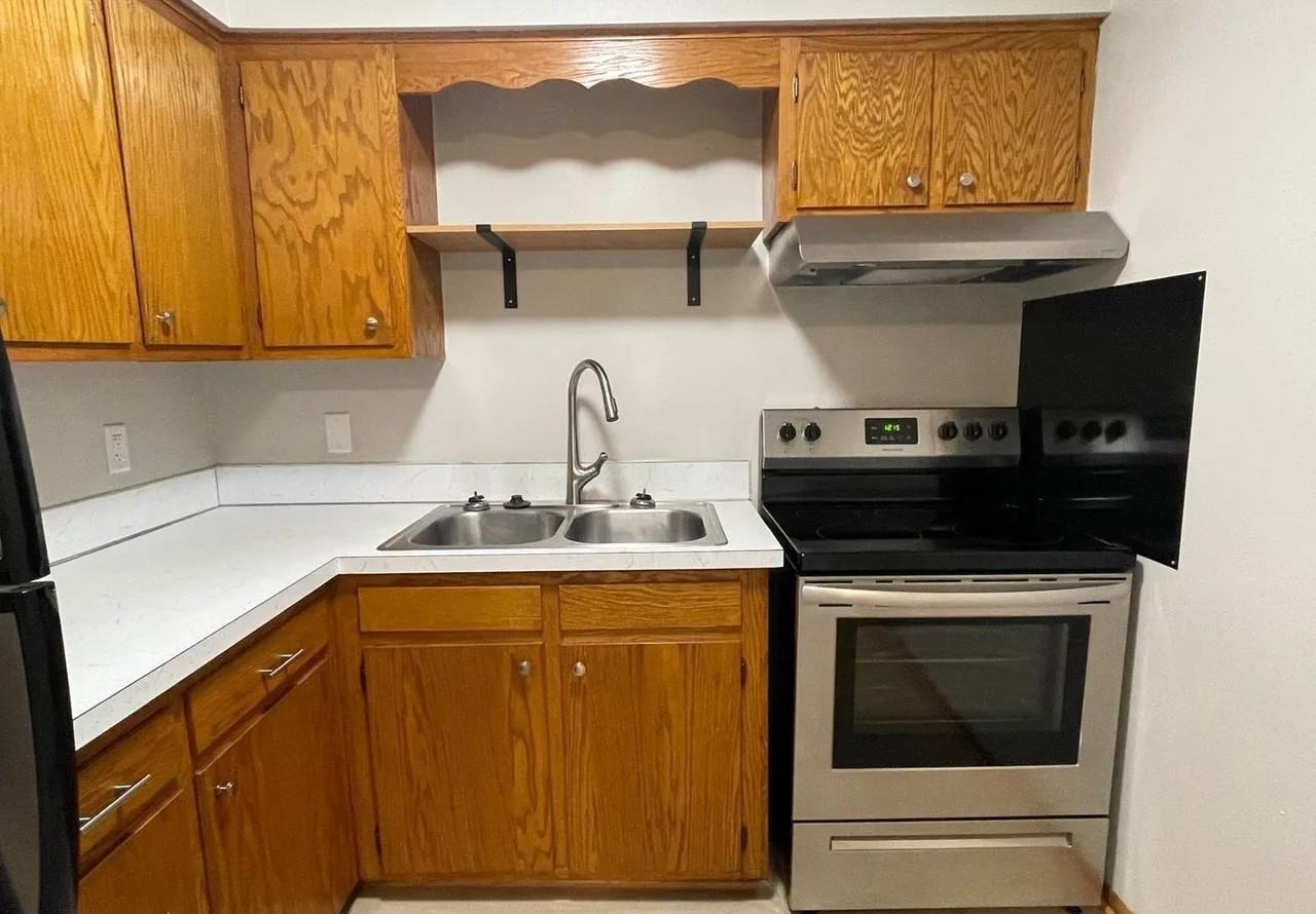 Curtis Flat - Photo 2 of 23