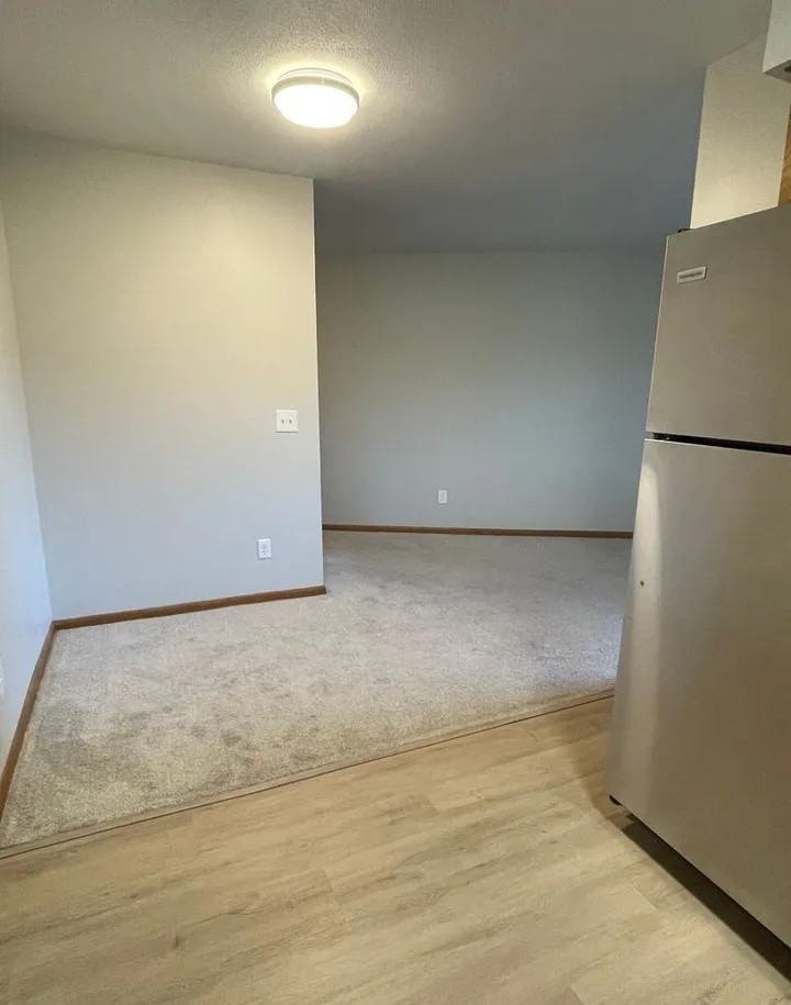 Curtis Flat - Photo 4 of 23