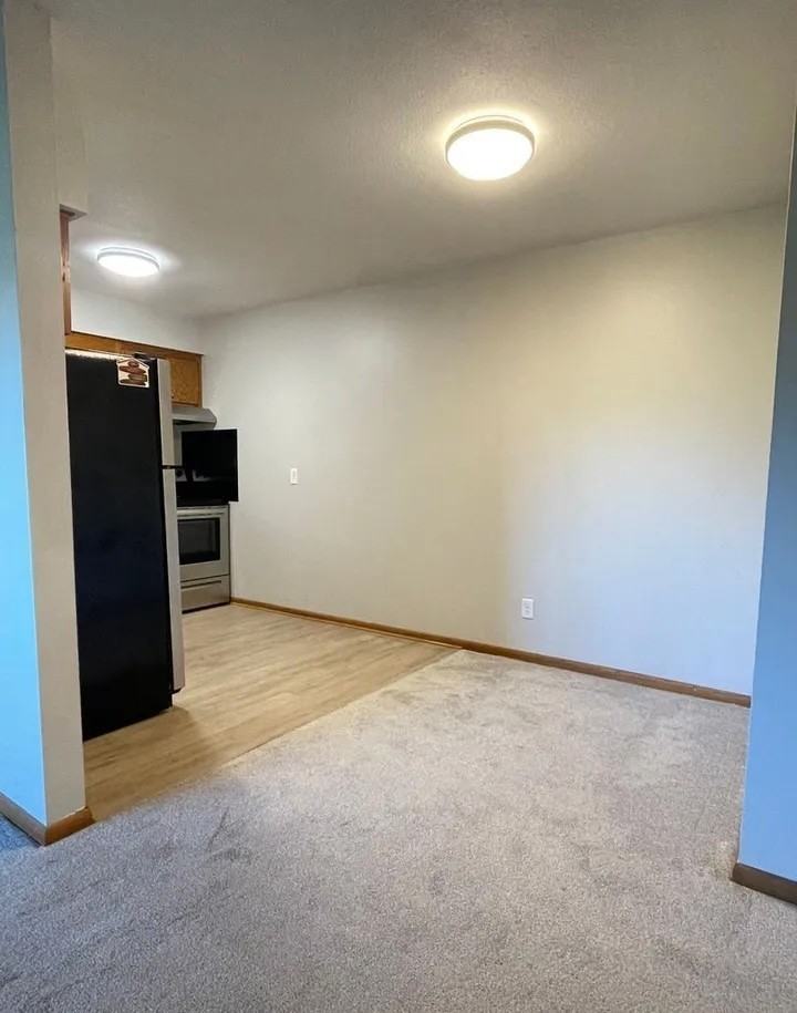 Curtis Flat - Photo 5 of 23