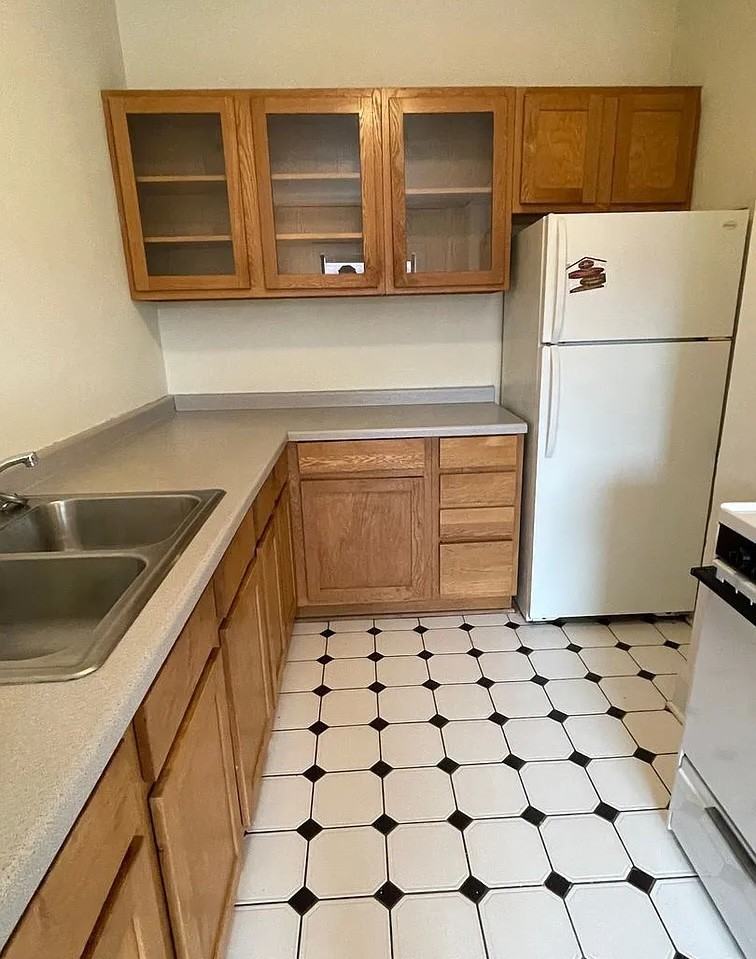 Nicollet - Photo 3 of 10