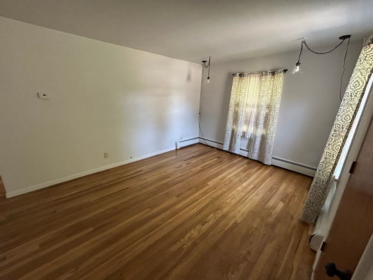 1013 E Park Ave - Photo 3 of 50