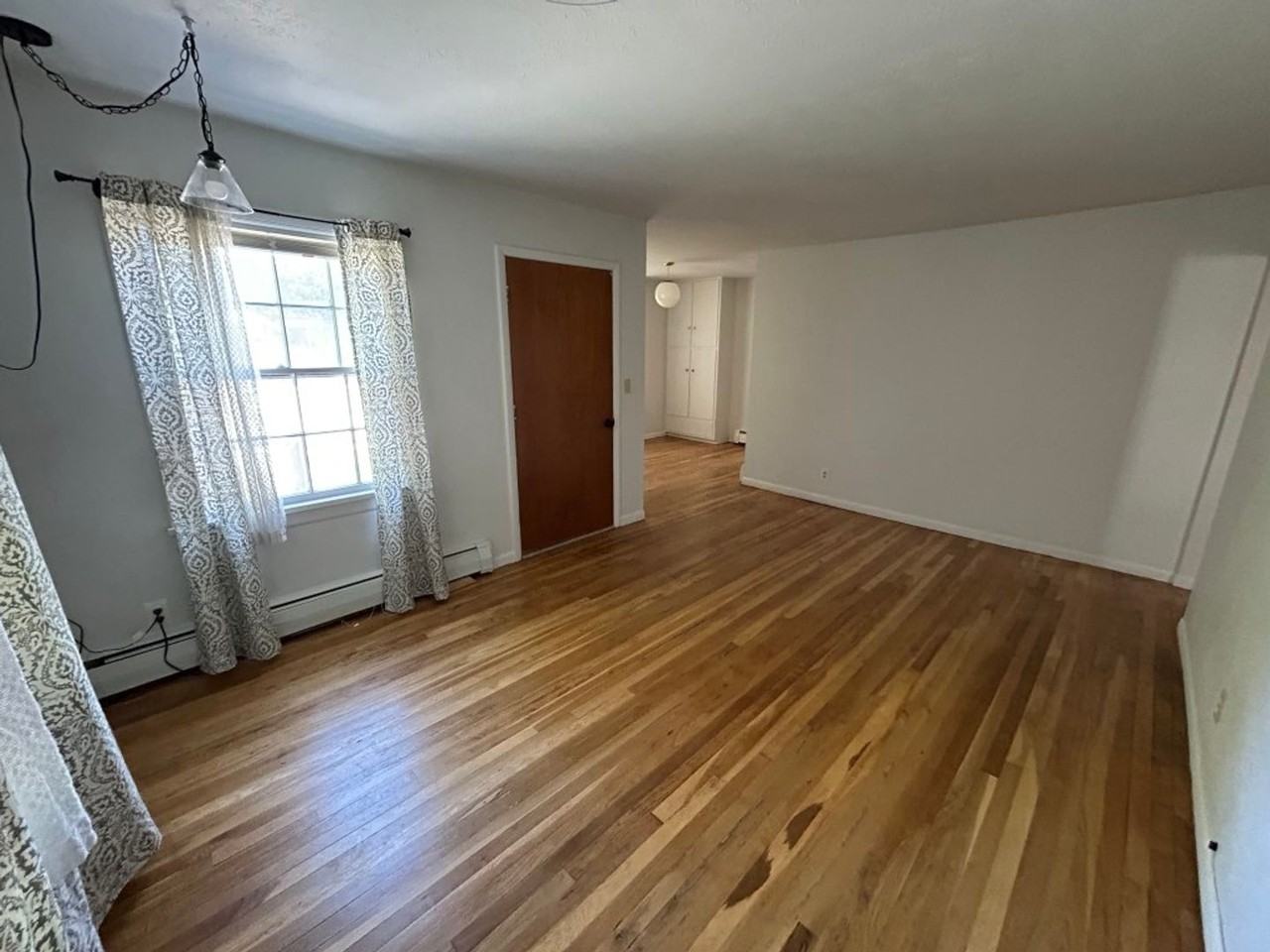 1013 E Park Ave - Photo 5 of 50