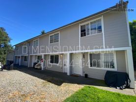 Two bedroom Townhouses Style Apartments - Photo 1 of 1