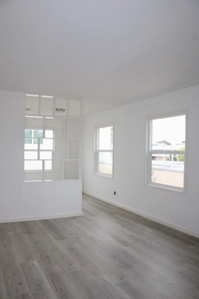 4010 Macdonald Ave - Photo 3 of 19