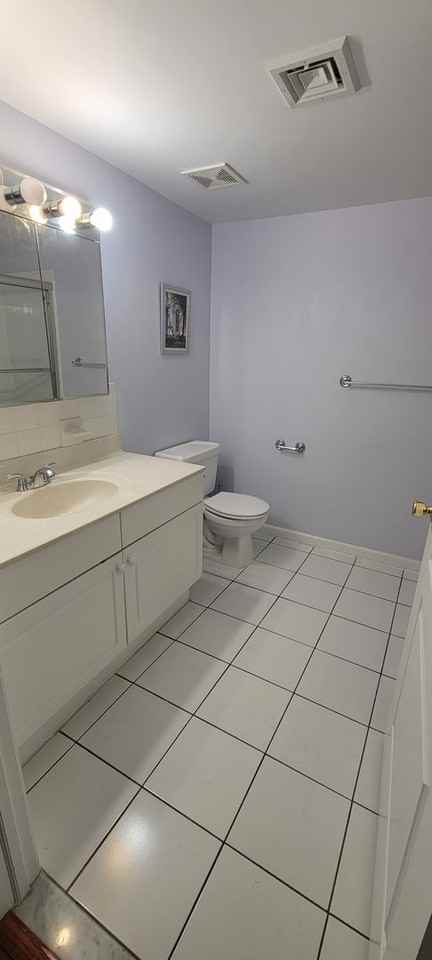 1225 Norwalk Rd - Photo 2 of 10