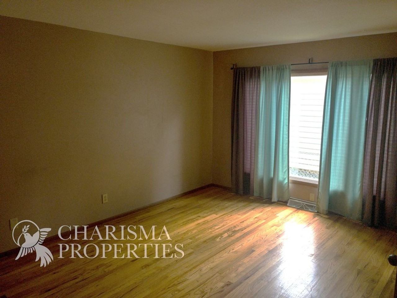 3004 S West Ave - Photo 6 of 27