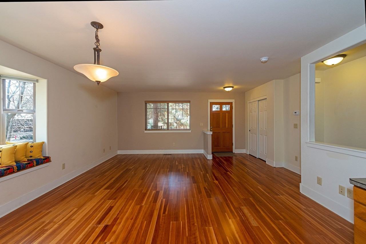 1844 Nw Shevlin Park Rd - Photo 4 of 15